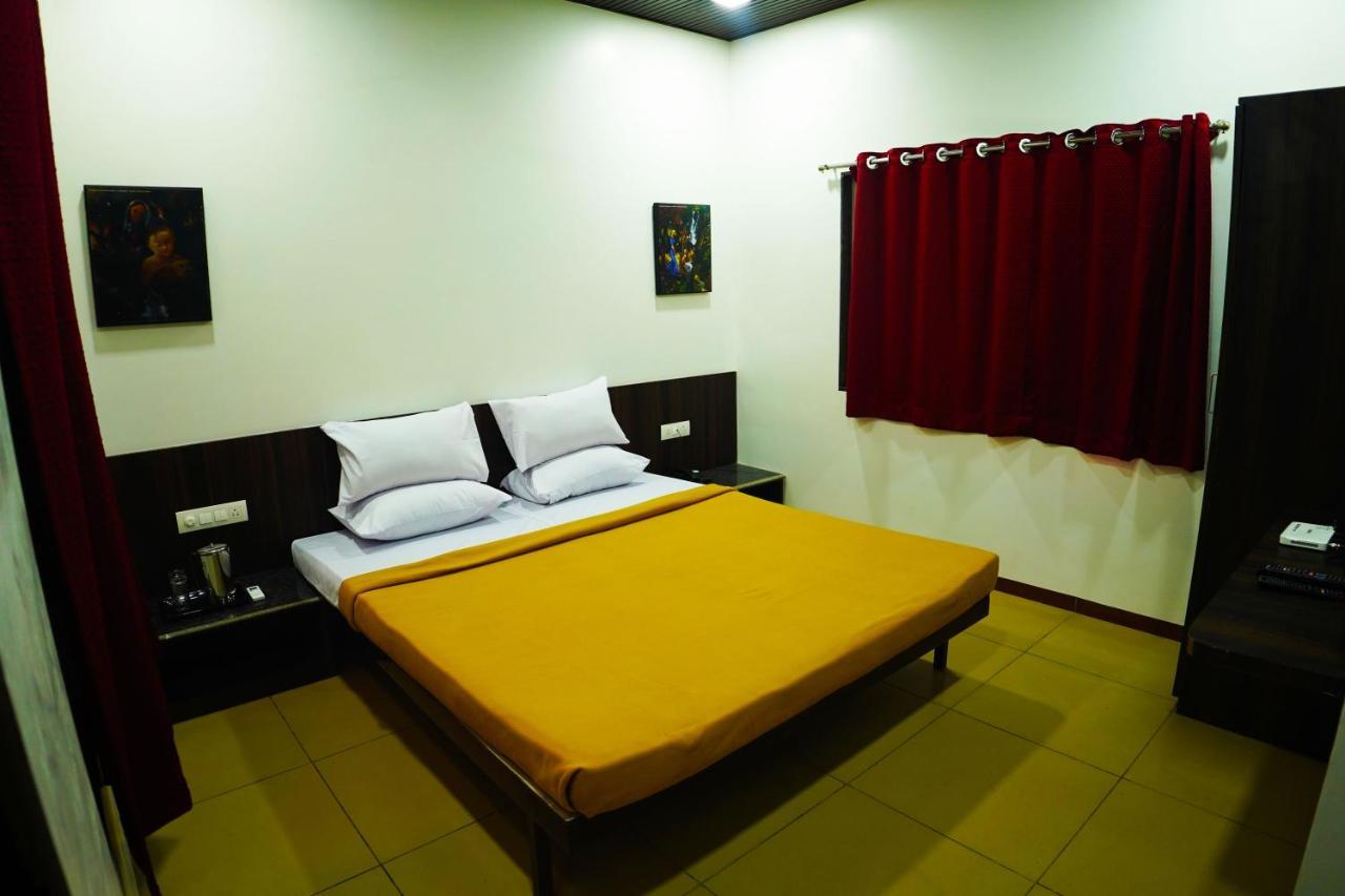 Elitehotels And Resorts Pvt Ltd 阿里巴格 外观 照片